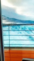 Drake passage / dangerous sea waves