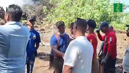 Desde hace cinco días, un fuego afecta el vertedero de Bonao