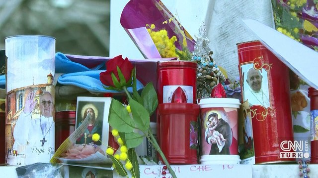 Vatikan’da Papa Francis açıklaması: Gece boyunca uyudu, dinlendi