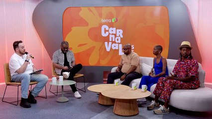 Como são feitas as fantasias da avenida?