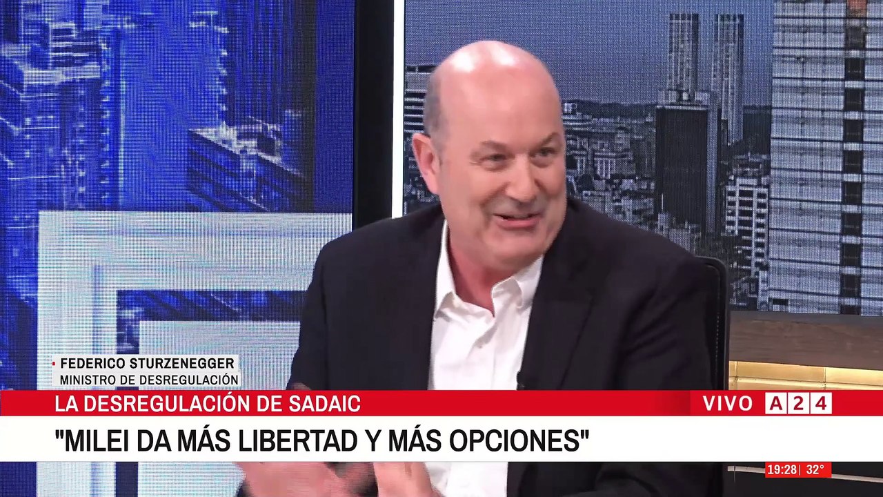 📢STURZENEGGER SOBRE EL FIN DE APORTES OBLIGATORIOS A CÁMARAS EMPRESARIAS: "AYUDA AL PEQUEÑO EMPRESARIO"