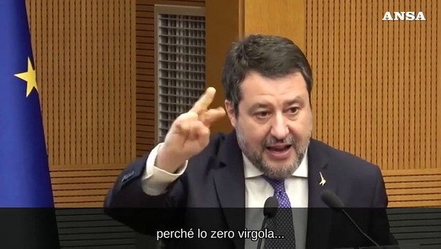 Salvini: Con l'esercito europeo ci avrebbero gia' portato in guerra