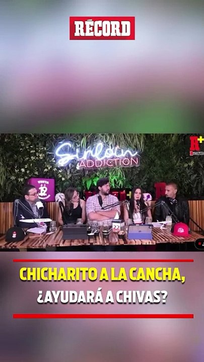 ¡YA ENTRÓ CHICHARITO!   Así fue la reacción de los talentos de RÉCORD+, a la entrada de Javier Hernández al campo, el técnico de Chivas pone su confianza al Chicharito.