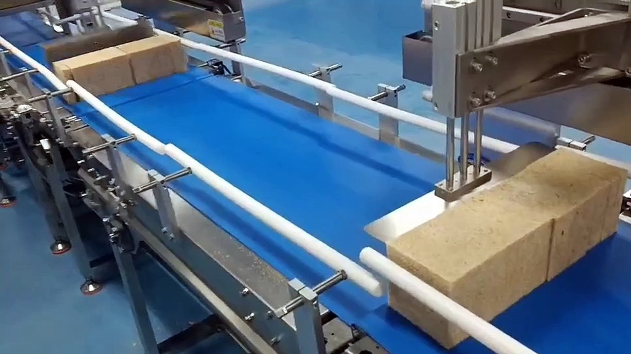 Super soft toast production line.