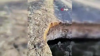 Bir ilde daha obruk paniği: 7 metrelik yarık oluştu