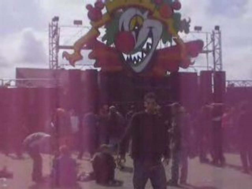 Teknival 1 mai  Crucey 2008 (28) Nawak / 3 fazé / acolytes