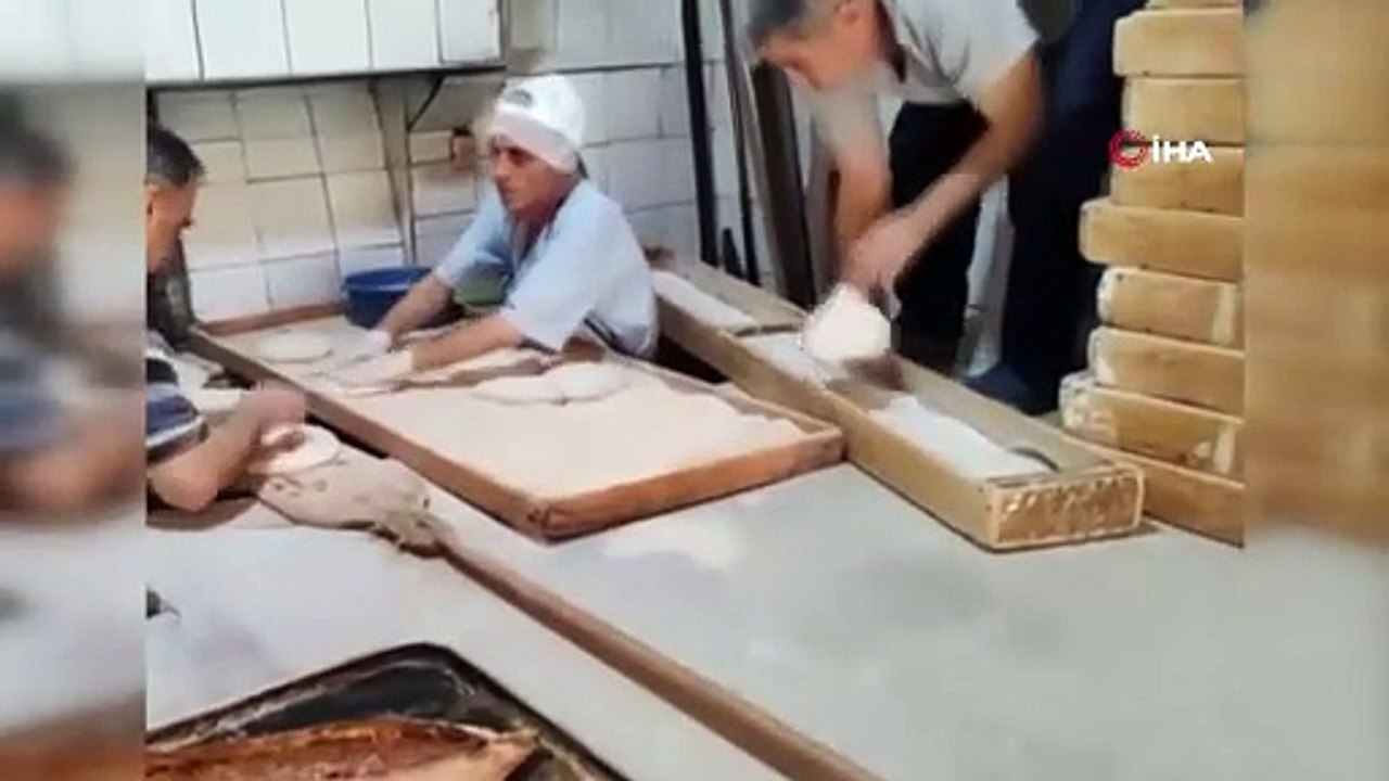 Bu ne rahatlık? Fırında mide bulandıran görüntüler