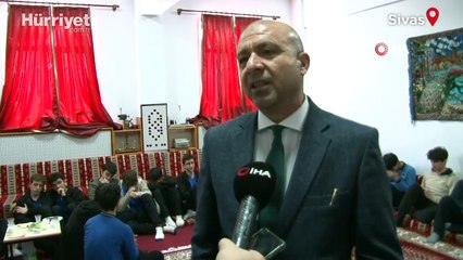 Sivas'taki bir lisede hayata geçirildi: Öğrenciler derslerini bu şekilde işliyor