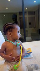 Halle Bailey mostra reação ao ver filme protagonizado por ela