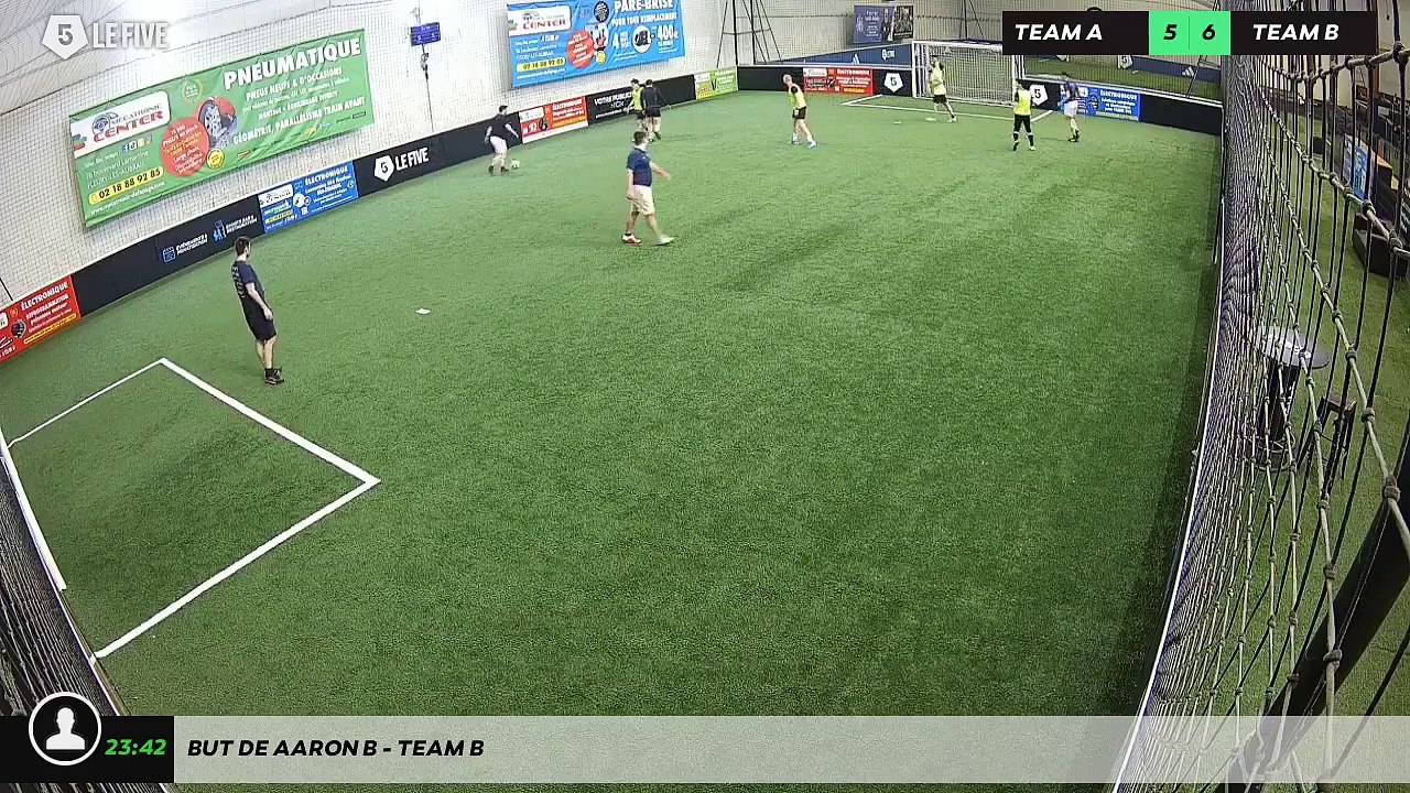 But de Aaron B - Team B