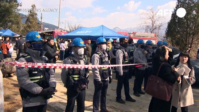 Avión militar surcoreano lanza por error ocho bombas y hiere a civiles