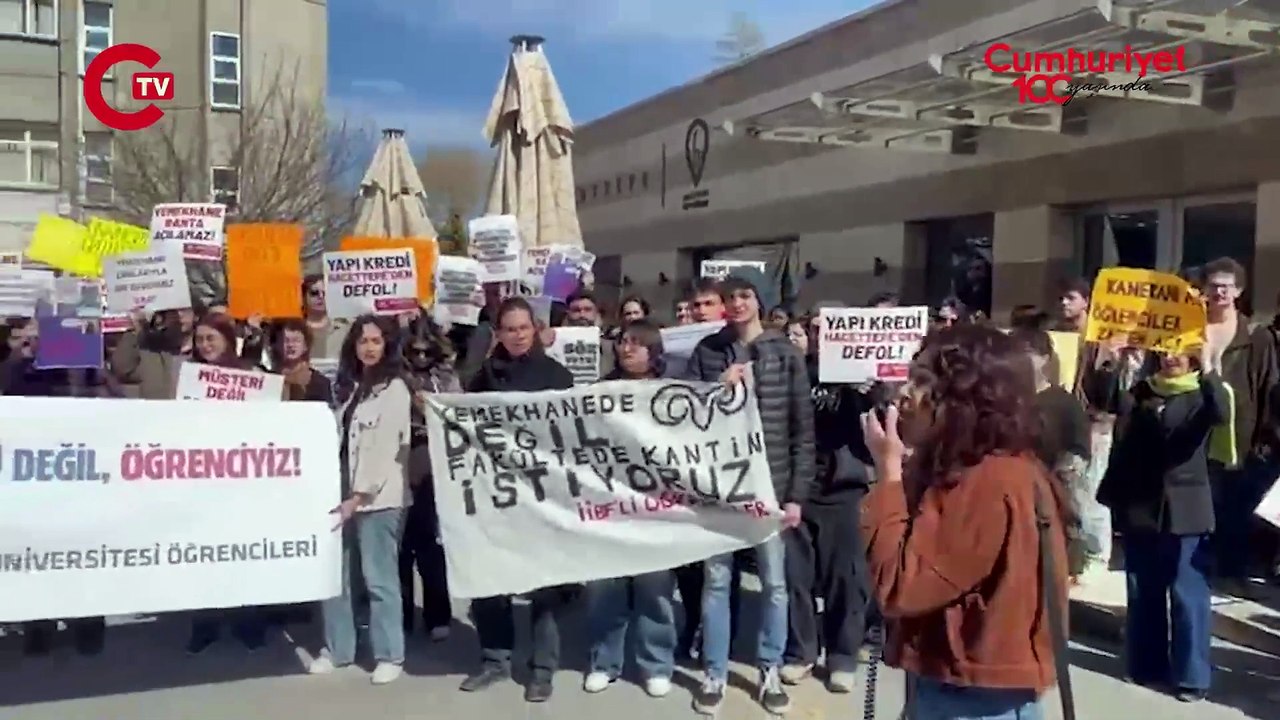 Üniversite yemekhanesinde banka dayatmasına tepki: 'Müşteri değiliz, öğrenciyiz'