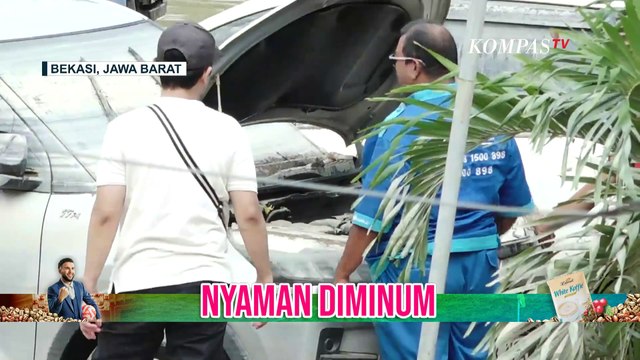 Mobil yang Terendam Banjir di Mega Mal Bekasi Dievakuasi dengan Mobil Derek | BENCANA BANJIR