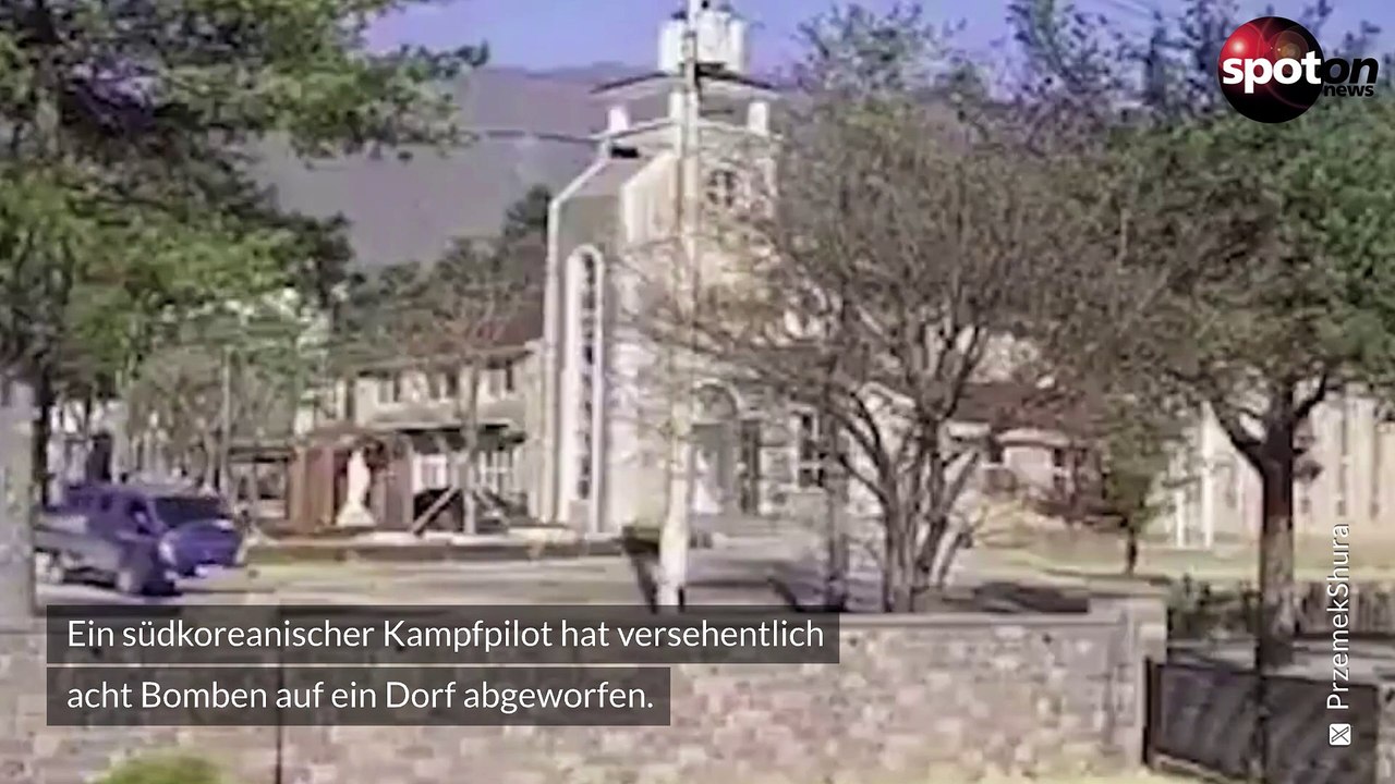 Kampfpilot wirft aus Versehen 8 Bomben auf Dorf ab