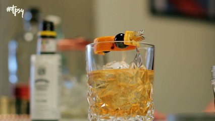 Impress Your Guests By Setting Up a Very Cool and Modern Looking At-Home Bar