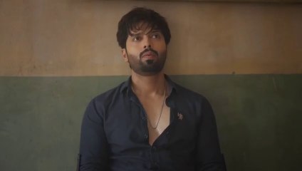 مسلسل احيانا انا احيانا انت الحلقة 21