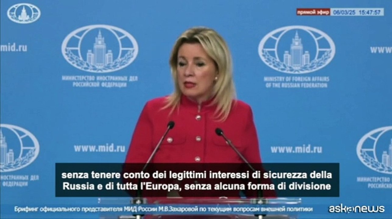 Ucraina, Mosca: "Macron falso, non ha detto una parola sulla pace"