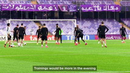 How do footballers adapt during the Holy month of Ramadan?