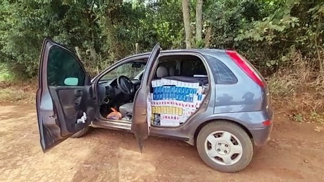 PM apreende veículo carregado com cigarros contrabandeados em Cascavel