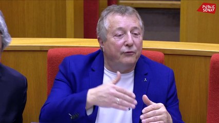 Scandale des eaux en bouteille : "Ce sont des forages qui datent", indique Philippe Fehrenbach