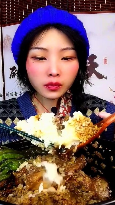 asmr Chinese food eating 😋