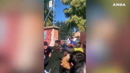 Iniziativa sulle foibe in un istituto di Roma, tensione e proteste
