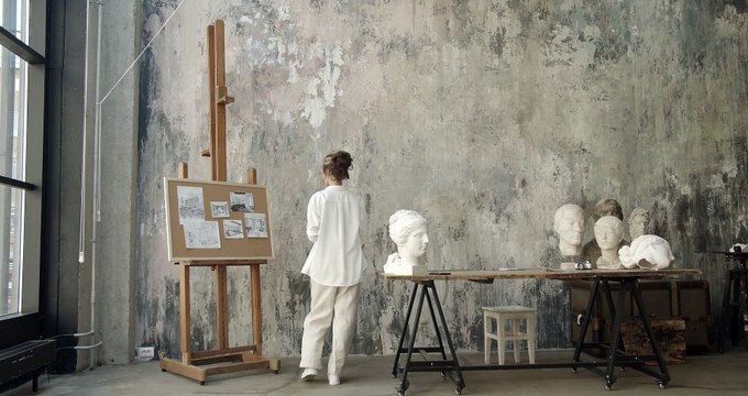 Artnow Report - Did you know that we have over five billion users on the web, mobile phones and social networks?