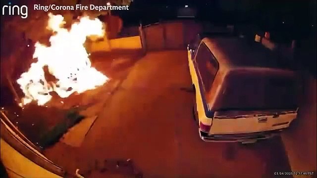 Moment arsonist sets himself on fire while torching car in gated California community