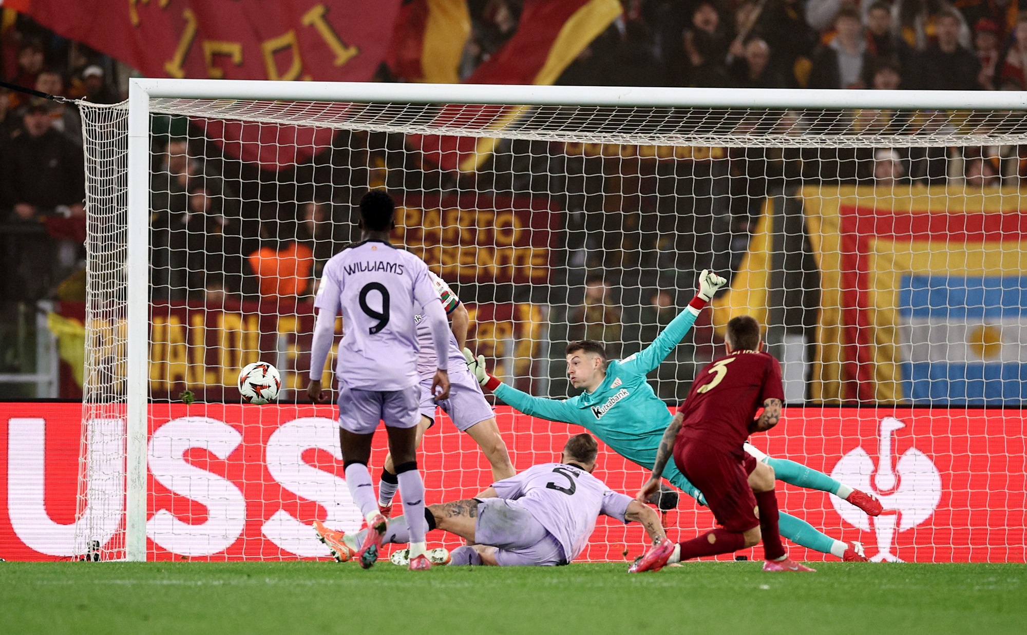 Roma 2-1 Athletic Club | Highlights