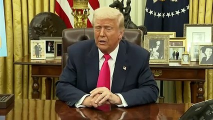 Trump volta a colocar em dúvida seu compromisso com a Otan