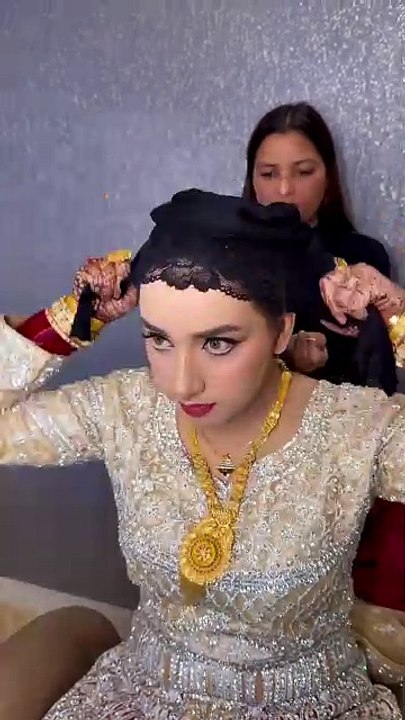 MUSLIM BRIDE