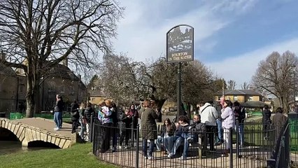 Plans to control coach parking in Cotswold village 'could see people die'