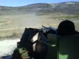 Tir mitrailleuse 12 , 7 mm sur VAB