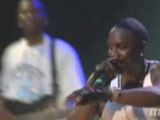 Akon-Locked up-Live-Msn music