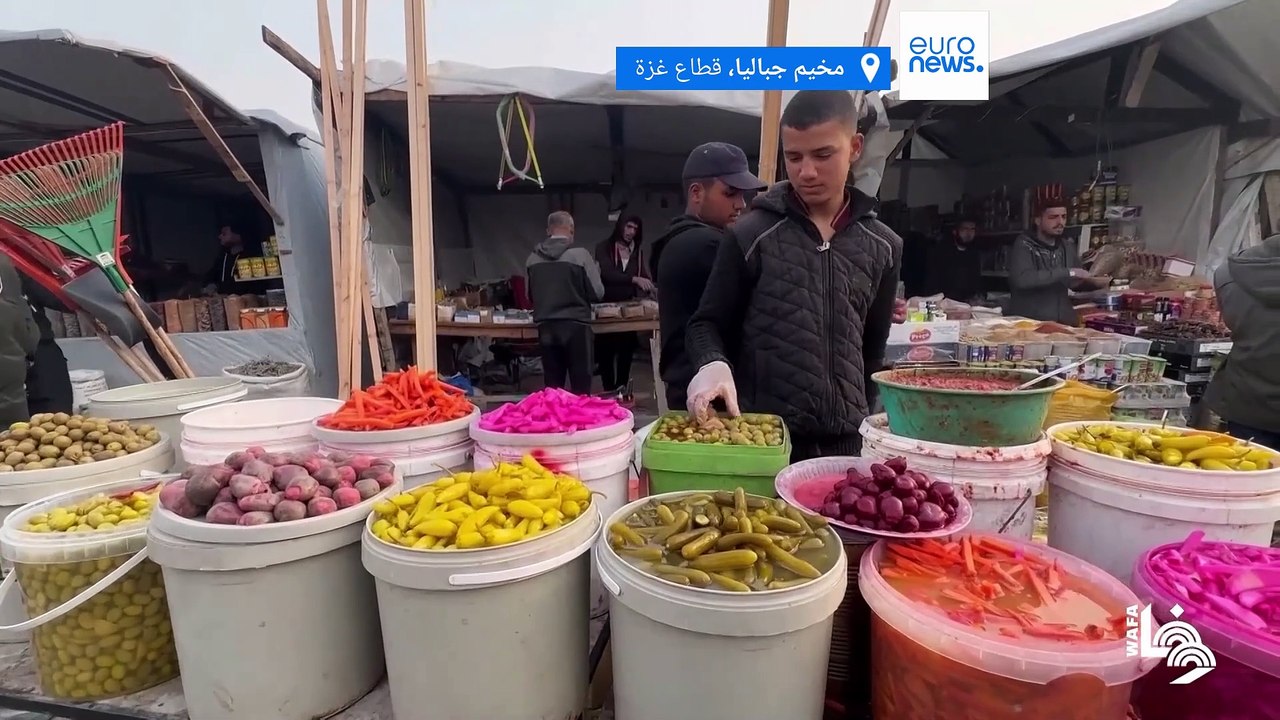 سوقٌ وسط الركام.. كيف يواجه الفلسطينيون في مخيم جباليا الحصار وغياب المساعدات؟