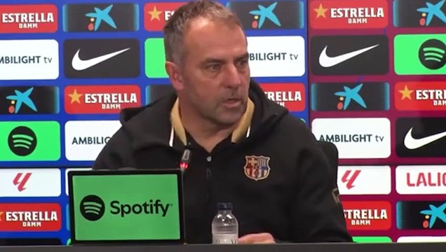 Hansi Flick, sobre Szczesny: Hace muy bien su trabajo y por eso es ahora el número 1