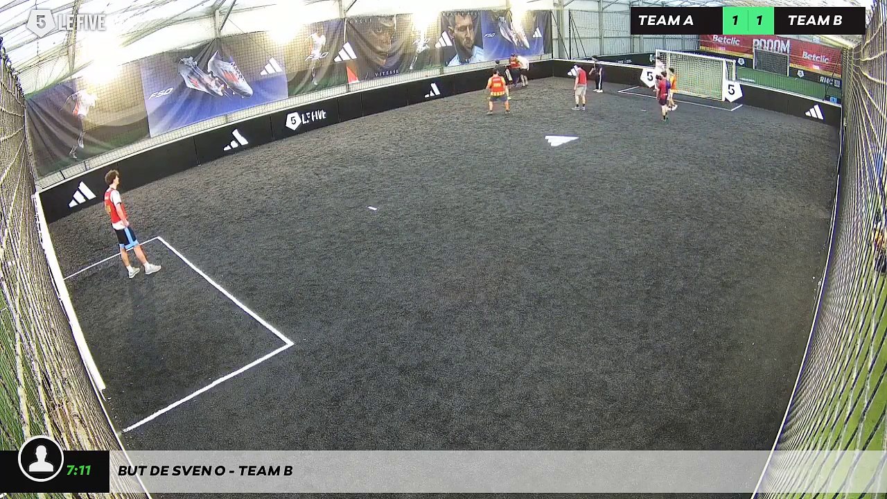 But de Sven O - Team B