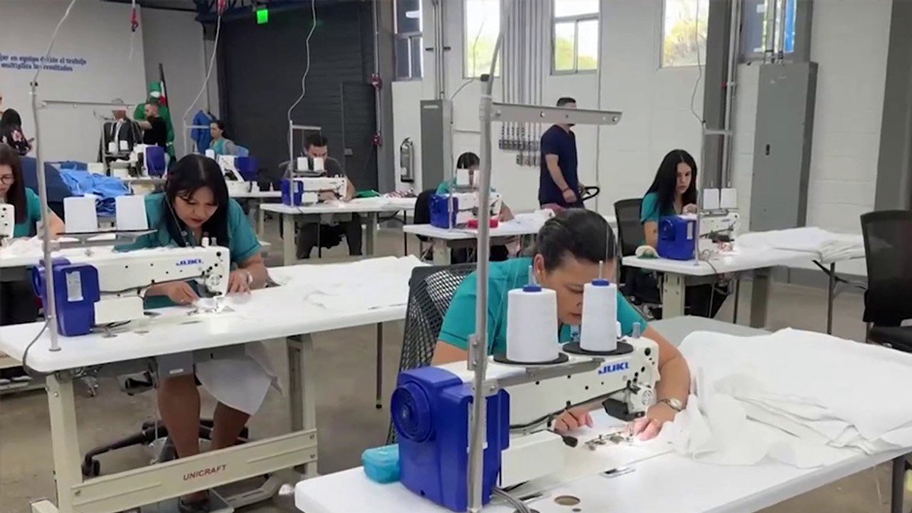 tn7-ccss-confecona-prendas-especiales-para-pacientes-con-quemaduras-070325