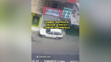 VIDEO: ¡Impactante! Tropezó al cruzar la vía y fue atropellado por un camión