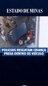 Policiais resgatam criança presa dentro de carro