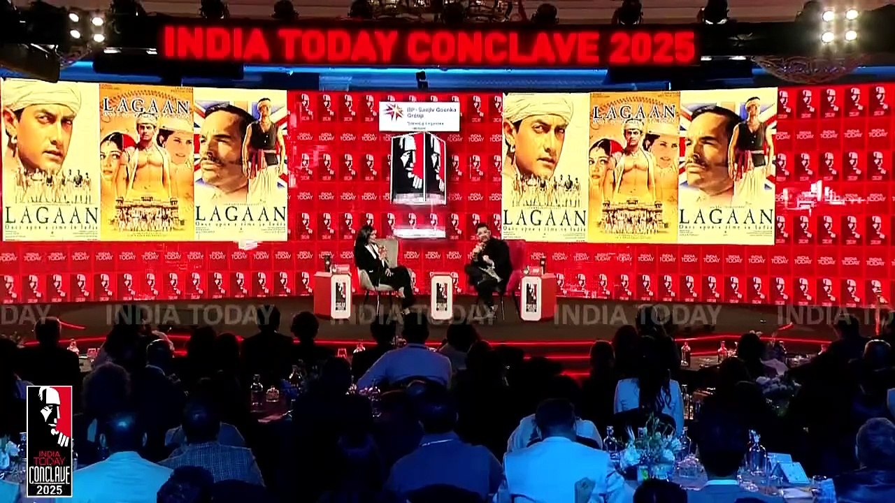 Aamir Khan reflects on 3 decades in Bollywood. Video