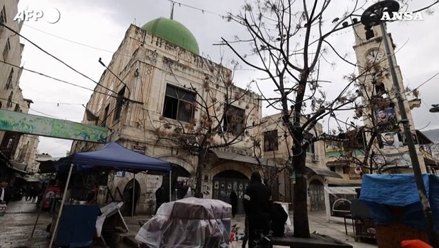 Cisgiordania, ispezione nella moschea di al-Nasr dopo il raid israeliano