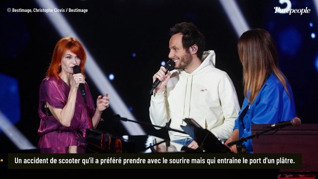 Pourquoi Vianney a-t-il la jambe dans le plâtre pour les Enfoirés ?