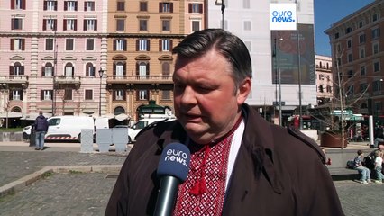 Italie : la communauté ukrainienne déplore la suspension de l'aide américaine