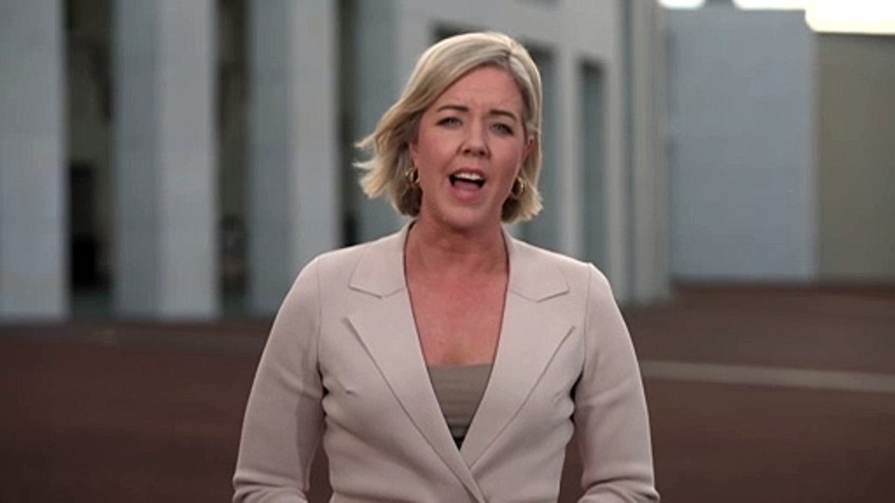 Prime Minister confirms he won't call the election this weekend due to Cyclone Alfred