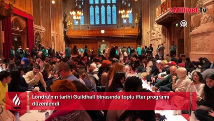 Londra'nın tarihi Guildhall binasında toplu iftar programı düzenlendi