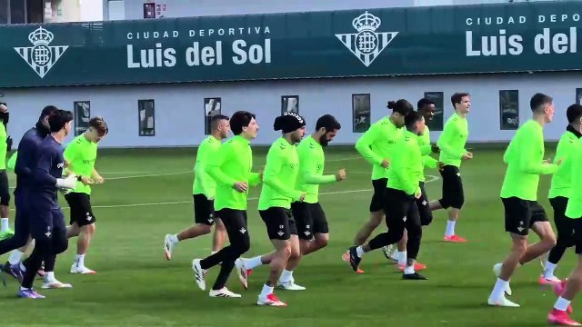 El Betis prepara sin Cardoso la 'final' de Guimaraes