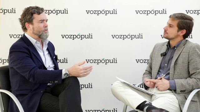 La diferencia entre Trump y Sánchez en sus ataques a los jueces