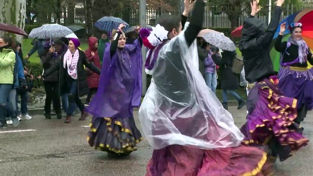 Feministas reivindican a todes en Madrid: El feminismo era la lluvia necesaria