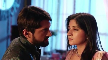 Ladke Ne Ki Party Me Ladki Ke Saath misbehave -- Flight Attendant